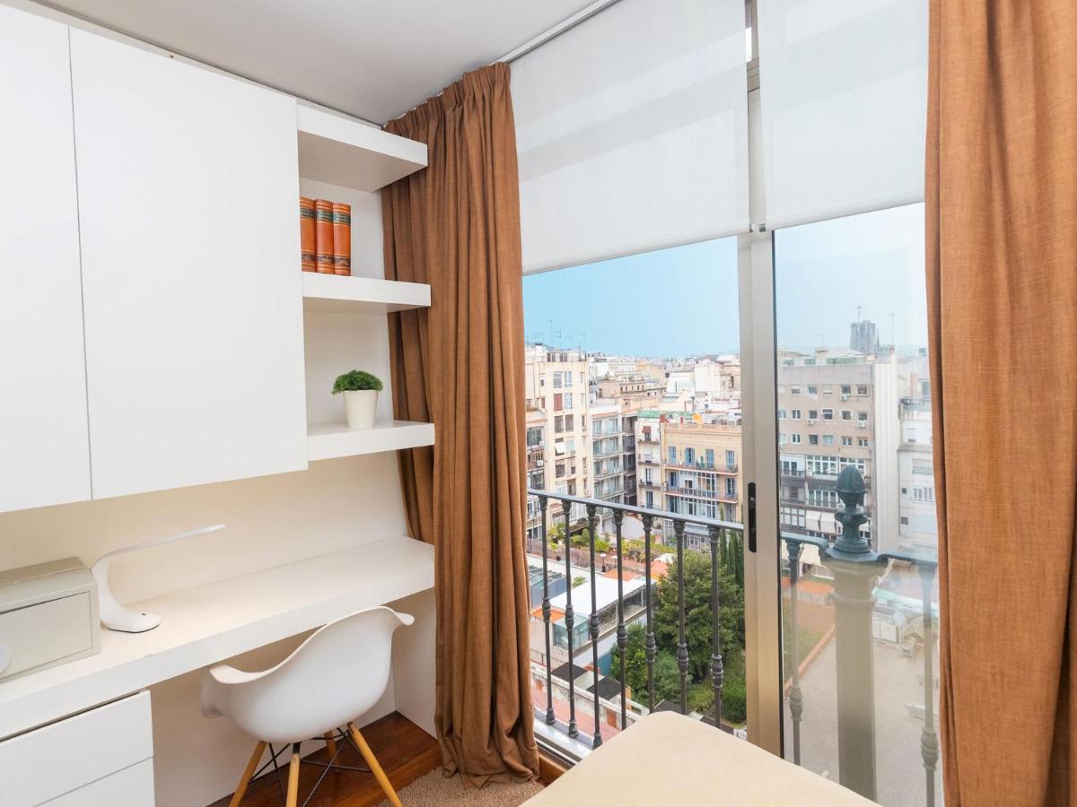 Apartment Centro- Passeig De Gracia - Casa Batllo By Interhome Barcellona Esterno foto